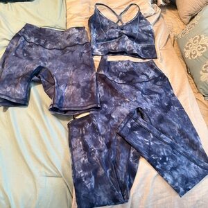 Gymshark Blue Tie-Dye Sports Bra and Leggings Set shorts gym yoga workout